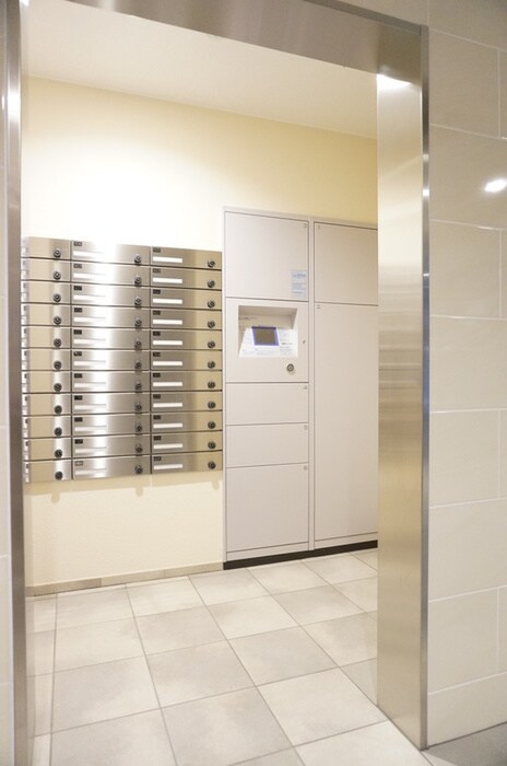 ルーシア烏丸御池（１１０３）の物件外観写真