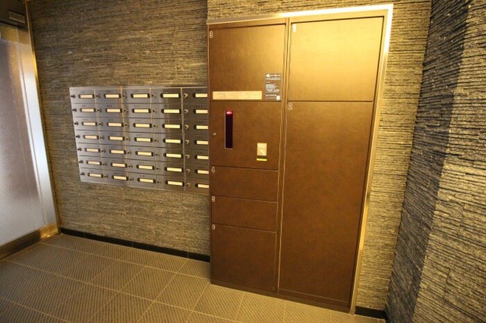 ルーシア烏丸御池（１１０３）の物件外観写真