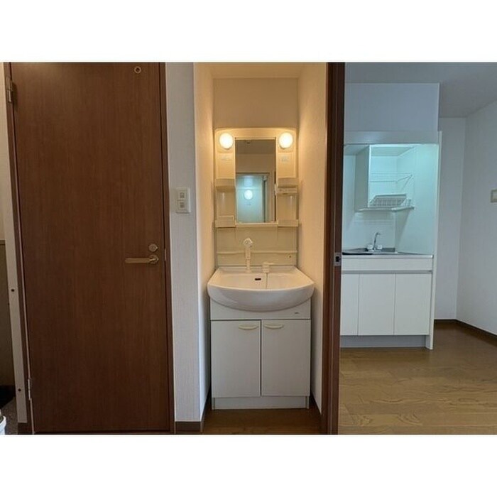 フローライト蛍池の物件内観写真