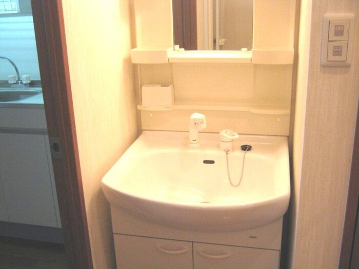 フローライト蛍池の物件内観写真