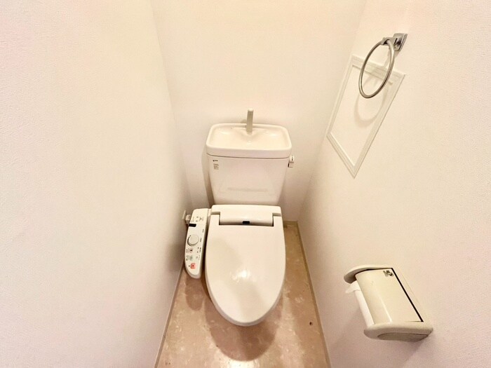 フローライト蛍池の物件内観写真