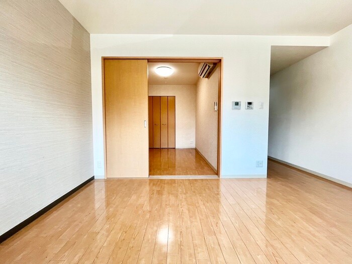 マンショングレースの物件内観写真