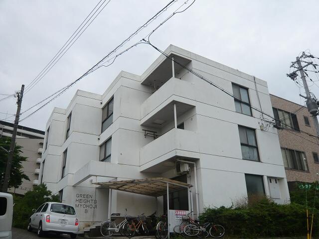 グリーンハイツ妙法寺　B棟の物件外観写真