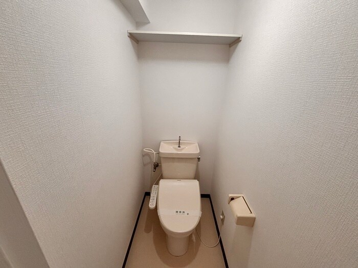 プルミエ－ル春日丘の物件内観写真