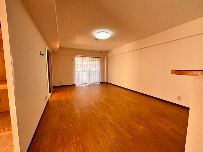 プルミエ－ル春日丘の物件内観写真