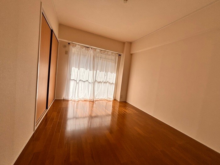 プルミエ－ル春日丘の物件内観写真