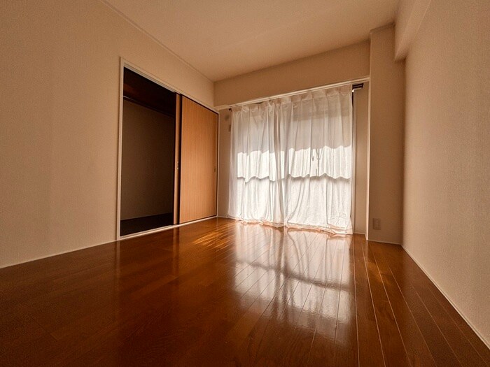 プルミエ－ル春日丘の物件内観写真