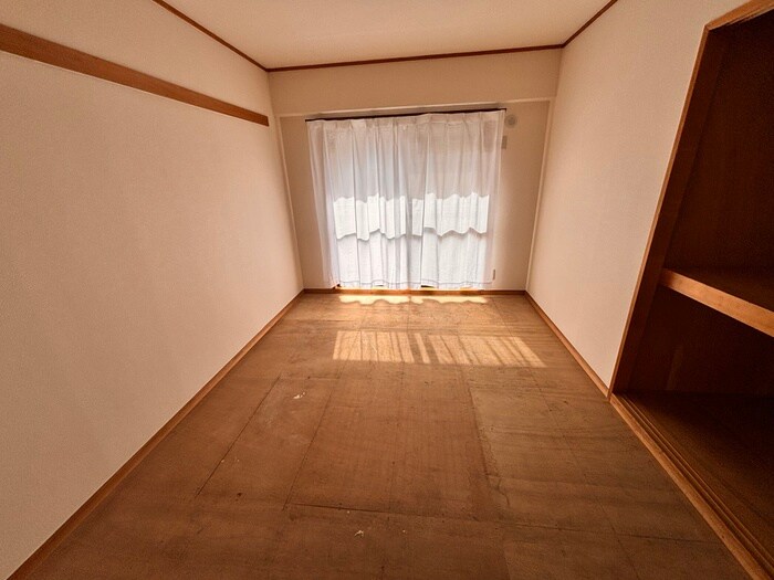 プルミエ－ル春日丘の物件内観写真