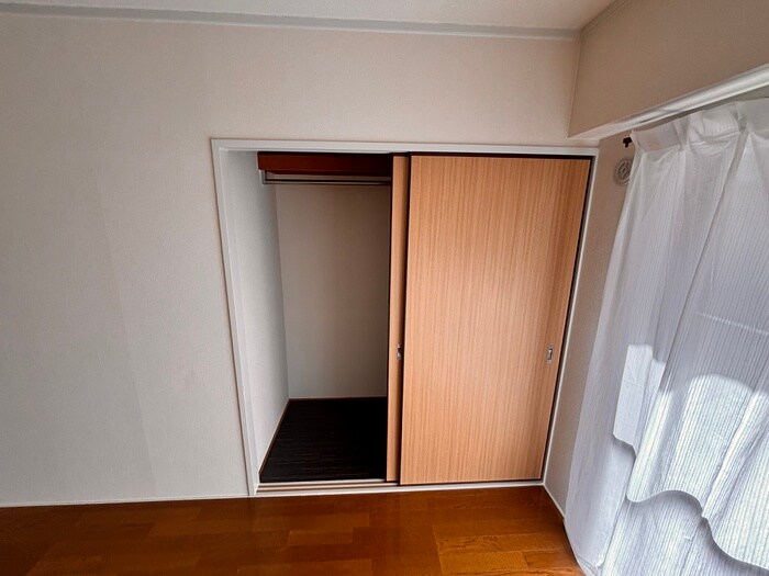 プルミエ－ル春日丘の物件内観写真