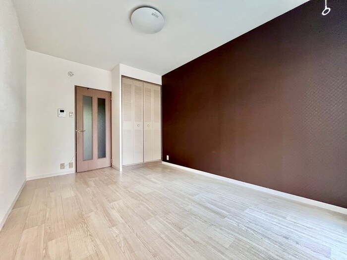 シャトラン弓木二番館の物件内観写真