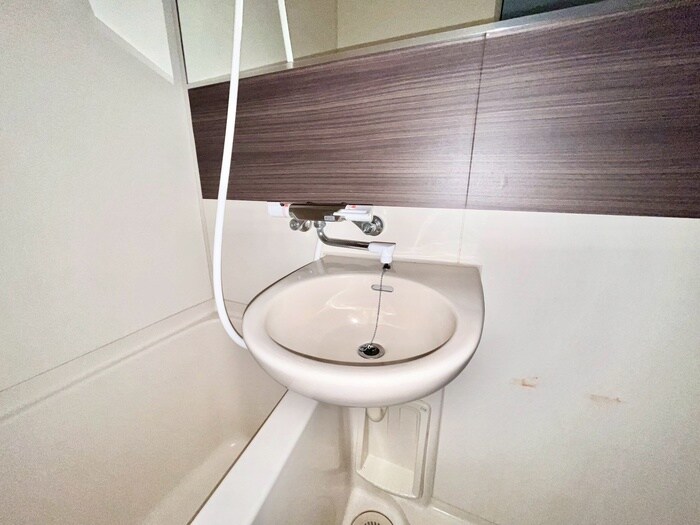 シャトラン弓木二番館の物件内観写真