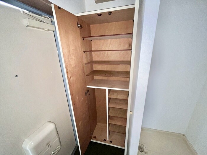 シャトラン弓木二番館の物件内観写真