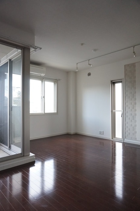 ディスティ桃山の物件内観写真