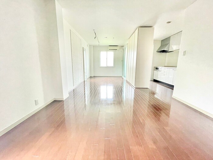 ディスティ桃山の物件内観写真