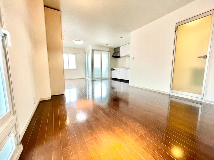 ディスティ桃山の物件内観写真