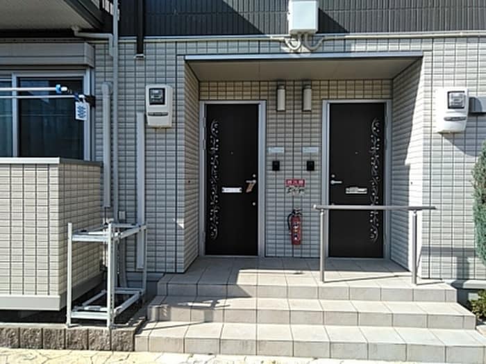 プリマベ－ラの物件外観写真