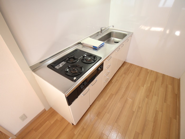 フォルク北千里Ｌ棟の物件内観写真