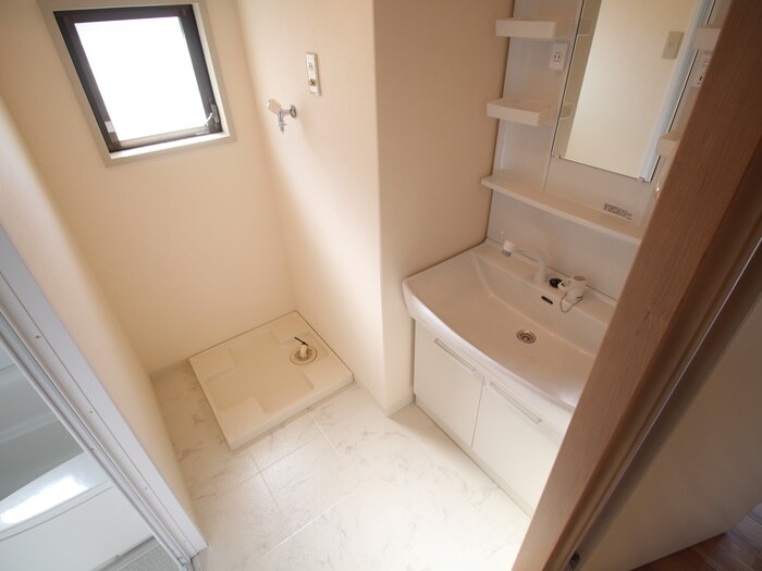 フォルク北千里Ｌ棟の物件内観写真