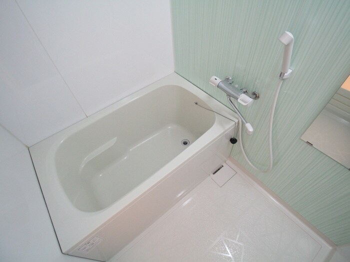 フォルク北千里Ｌ棟の物件内観写真