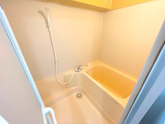 ﾁｻﾝﾏﾝｼﾖﾝ新大阪１０番館(704)の物件内観写真