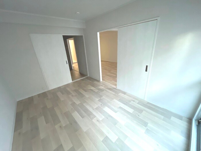 ﾁｻﾝﾏﾝｼﾖﾝ新大阪１０番館(704)の物件内観写真