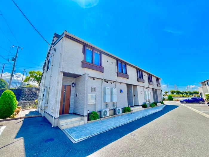 リビエスタⅡの物件外観写真