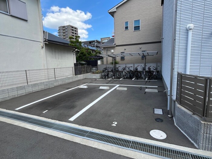 エピーク下中条A棟の物件外観写真