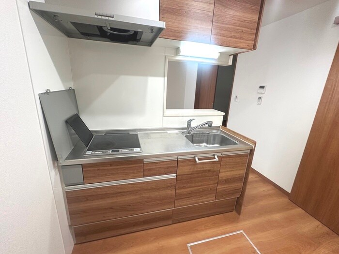 エピーク下中条A棟の物件内観写真