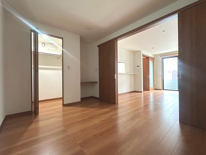 エピーク下中条A棟の物件内観写真