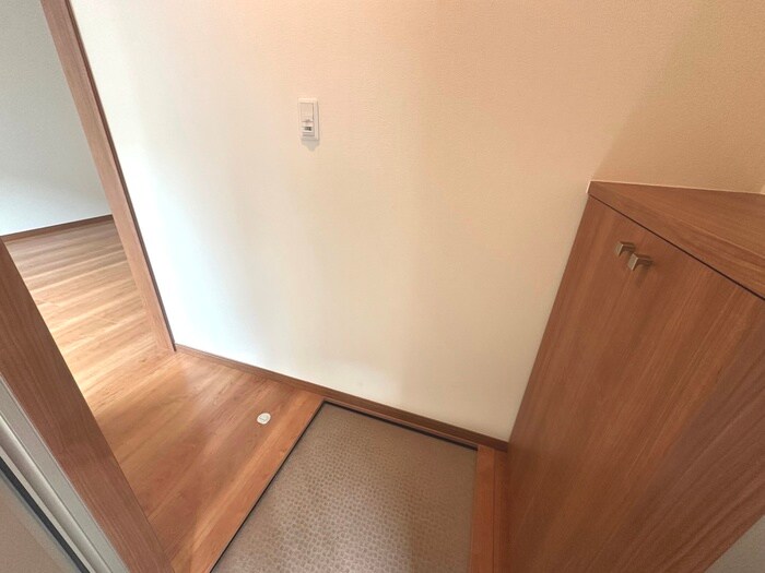 エピーク下中条A棟の物件内観写真