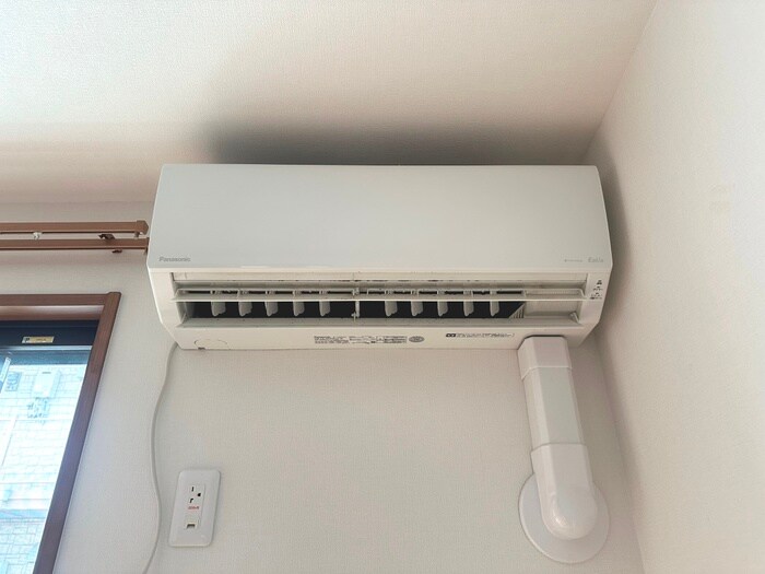 エピーク下中条A棟の物件内観写真