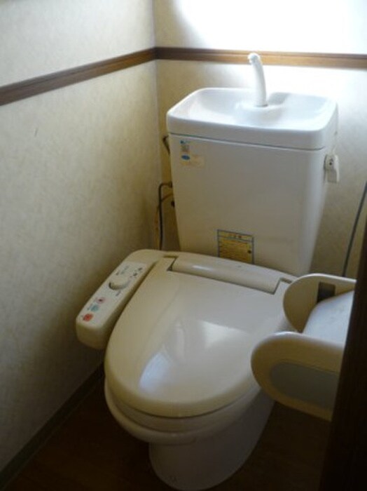 メゾンフロイデ三番館の物件内観写真