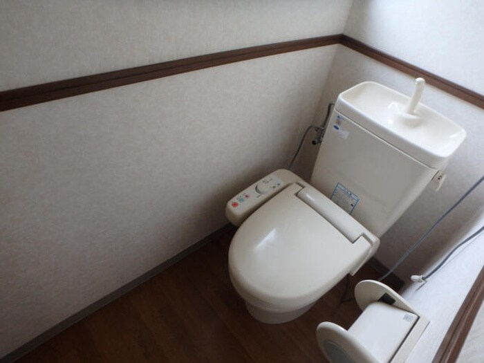 メゾンフロイデ三番館の物件内観写真