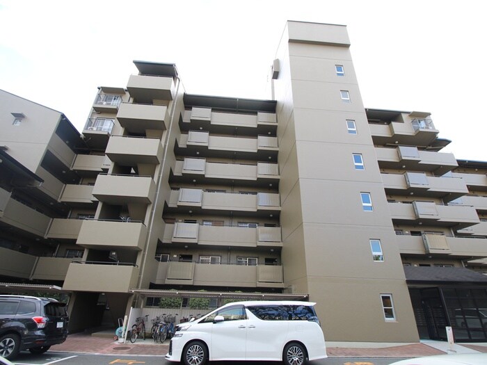 千里中央パ－クヒルズＪ棟(202)の物件外観写真