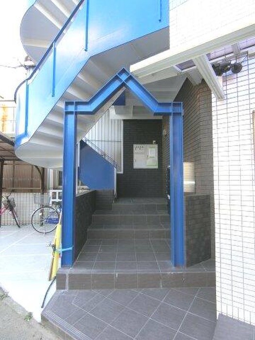 門真レカンⅢの物件外観写真