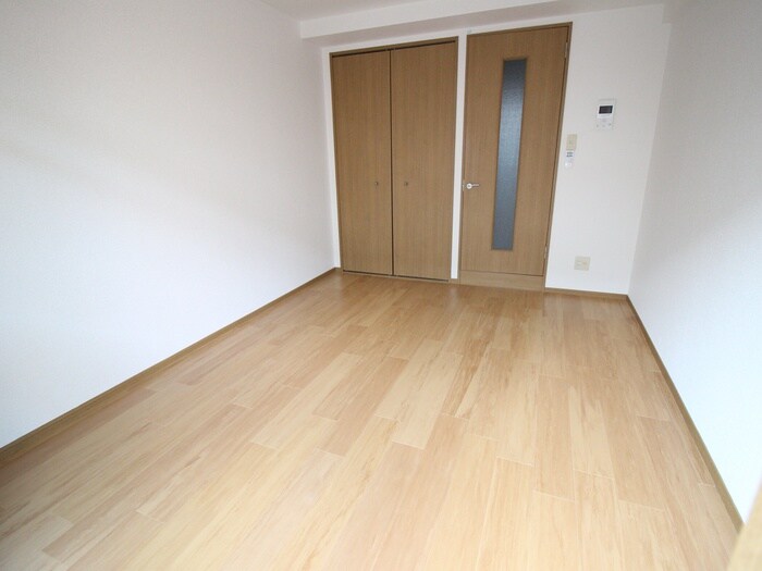 スクエア西賀茂の物件内観写真