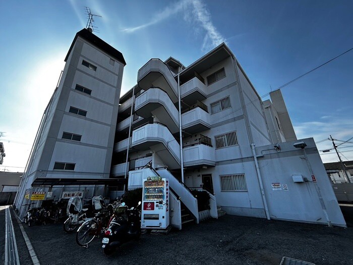 カパルアの物件外観写真