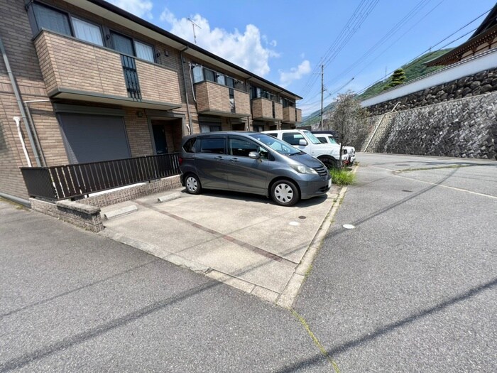 アンソレイエＢ棟の物件外観写真