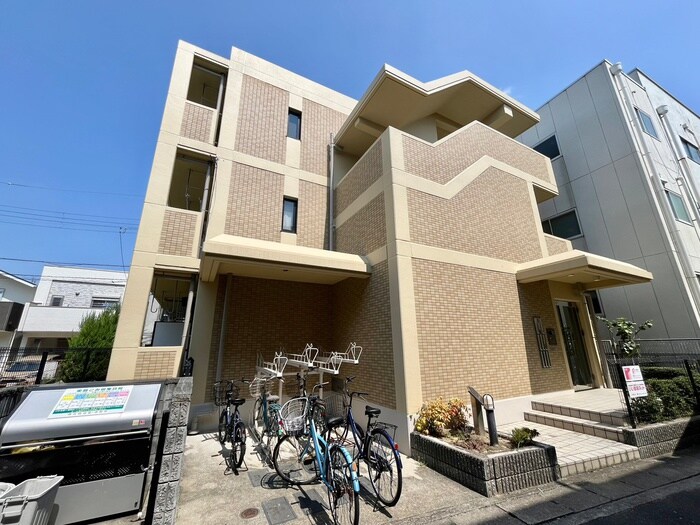 リヴェ－ル石橋の物件外観写真