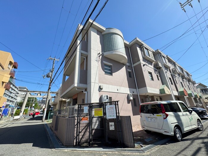 コンシェルジュの物件外観写真