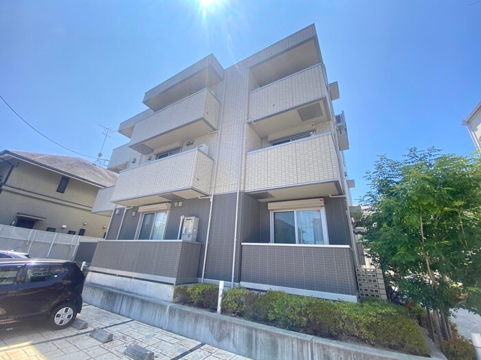 ｱｼﾞｮｰﾚ ﾚｼﾞﾃﾞﾝｽ ＪＲ西宮駅前の物件外観写真