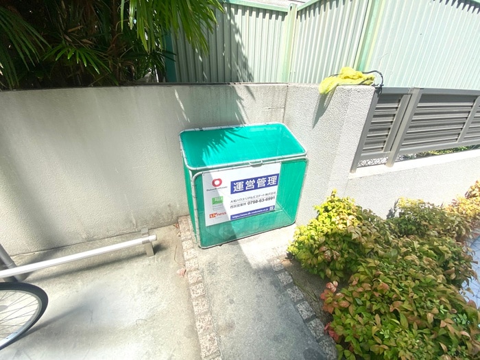 ｱｼﾞｮｰﾚ ﾚｼﾞﾃﾞﾝｽ ＪＲ西宮駅前の物件外観写真