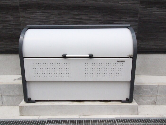 CRASTINE遠里小野の物件外観写真