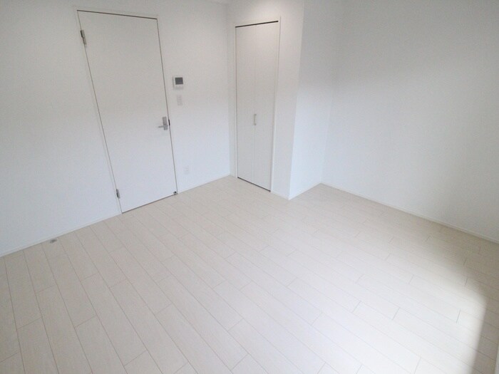 CRASTINE遠里小野の物件内観写真