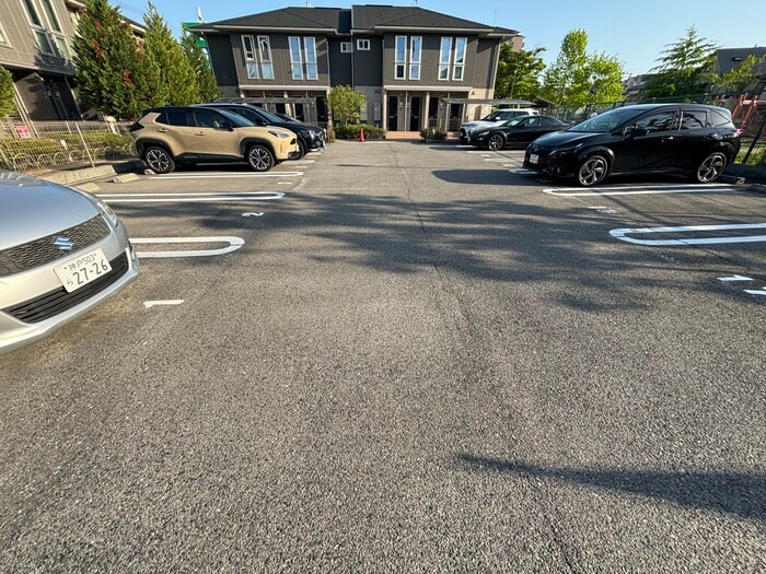 ManoirⅠの物件外観写真