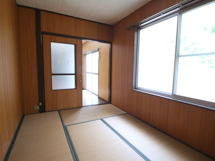 レジデンス城の下の物件内観写真