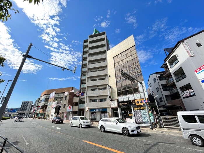 ドルチェヴィータ池田DUEの物件外観写真