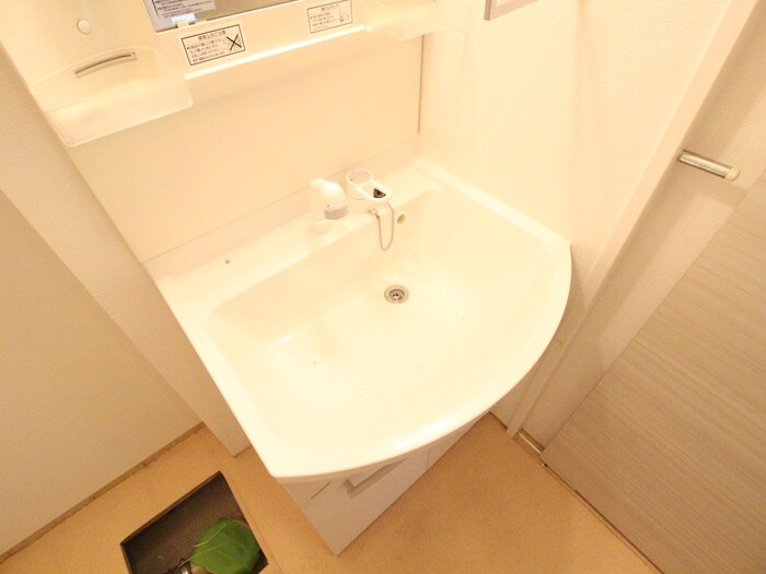 ドルチェヴィータ池田DUEの物件内観写真