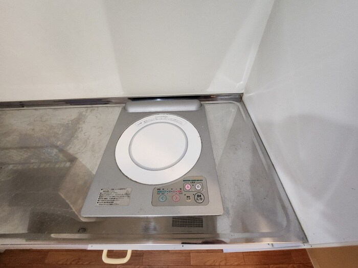 ﾌﾛ-ﾗﾙｺﾐｭﾆﾃｲ-ﾊﾟﾚｽさわらぎの物件内観写真