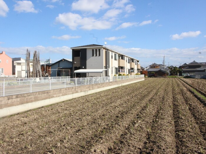 ウエストパインの物件外観写真